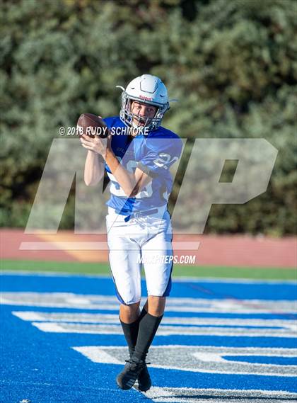 Thumbnail 2 in Del Norte @ Rancho Bernardo photogallery.