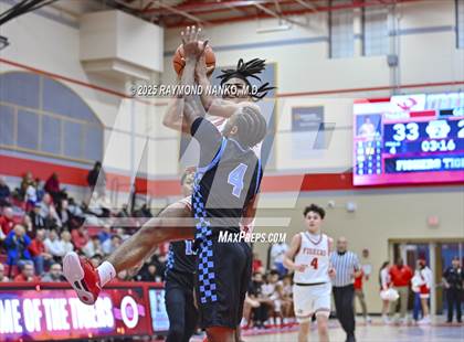 Thumbnail 2 in Fort Wayne Wayne vs. Fishers photogallery.