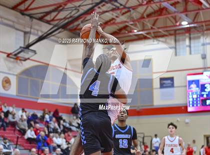 Thumbnail 3 in Fort Wayne Wayne vs. Fishers photogallery.