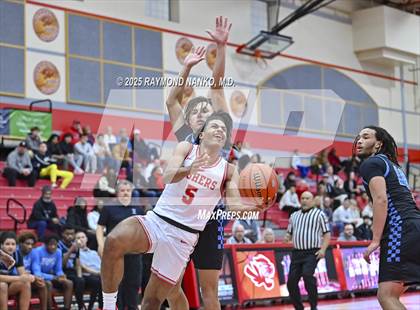 Thumbnail 3 in Fort Wayne Wayne vs. Fishers photogallery.