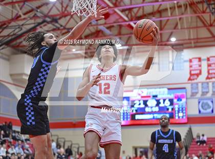 Thumbnail 1 in Fort Wayne Wayne vs. Fishers photogallery.