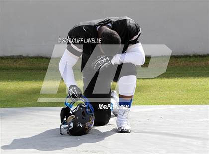 Thumbnail 2 in North Charleston vs Northwood Academy (Sertoma Classic) photogallery.