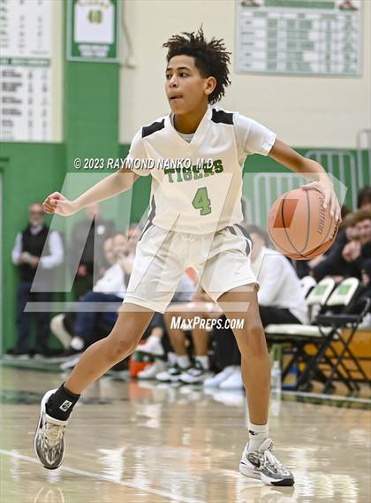 Thumbnail 3 in Madison-Grant @ Yorktown  photogallery.