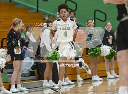 Thumbnail 1 in Madison-Grant @ Yorktown  photogallery.