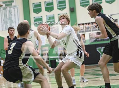 Thumbnail 2 in Madison-Grant @ Yorktown  photogallery.