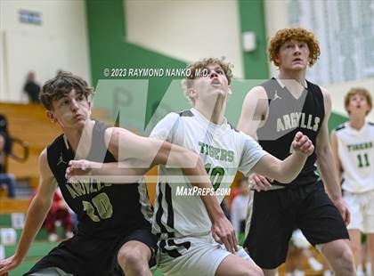 Thumbnail 3 in Madison-Grant @ Yorktown  photogallery.