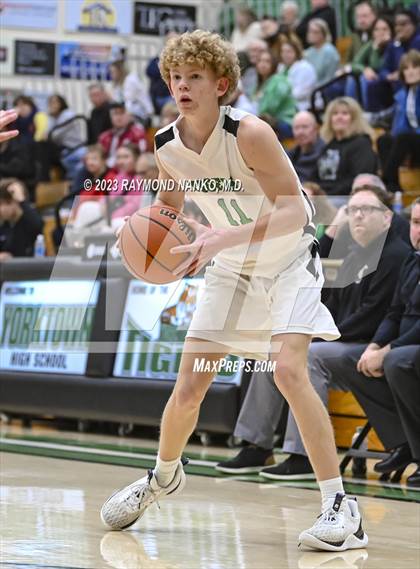 Thumbnail 3 in Madison-Grant @ Yorktown  photogallery.