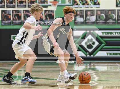 Thumbnail 1 in Madison-Grant @ Yorktown  photogallery.
