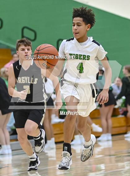 Thumbnail 3 in Madison-Grant @ Yorktown  photogallery.