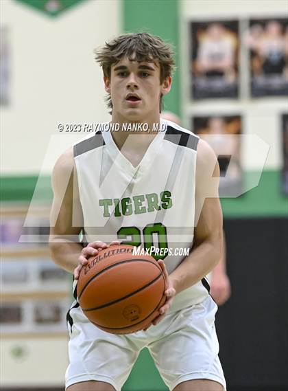 Thumbnail 3 in Madison-Grant @ Yorktown  photogallery.