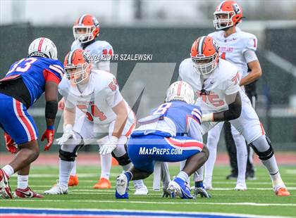 Thumbnail 3 in Duncanville vs. Bridgeland (UIL 6A D1 Football Quarterfinal) photogallery.