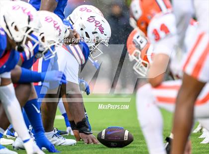 Thumbnail 3 in Duncanville vs. Bridgeland (UIL 6A D1 Football Quarterfinal) photogallery.