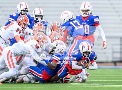 Thumbnail 1 in Duncanville vs. Bridgeland (UIL 6A D1 Football Quarterfinal) photogallery.