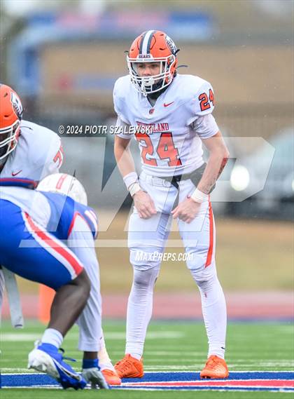Thumbnail 1 in Duncanville vs. Bridgeland (UIL 6A D1 Football Quarterfinal) photogallery.