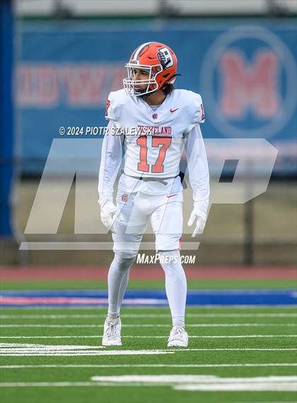 Thumbnail 3 in Duncanville vs. Bridgeland (UIL 6A D1 Football Quarterfinal) photogallery.