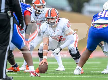 Thumbnail 2 in Duncanville vs. Bridgeland (UIL 6A D1 Football Quarterfinal) photogallery.