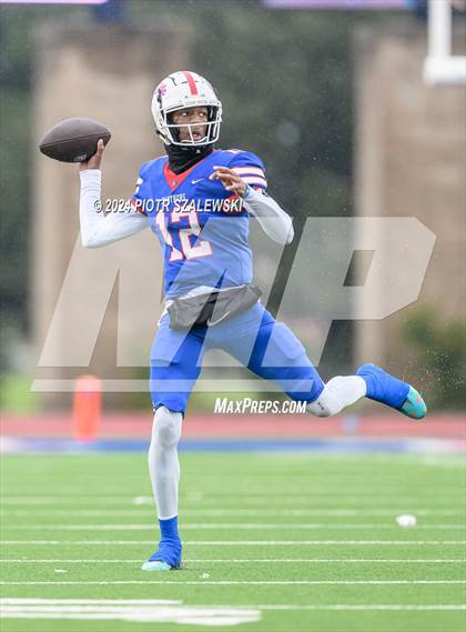 Thumbnail 3 in Duncanville vs. Bridgeland (UIL 6A D1 Football Quarterfinal) photogallery.