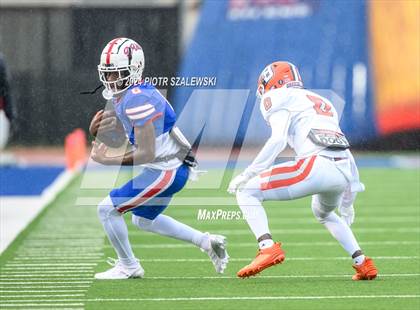 Thumbnail 3 in Duncanville vs. Bridgeland (UIL 6A D1 Football Quarterfinal) photogallery.