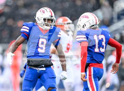 Thumbnail 2 in Duncanville vs. Bridgeland (UIL 6A D1 Football Quarterfinal) photogallery.