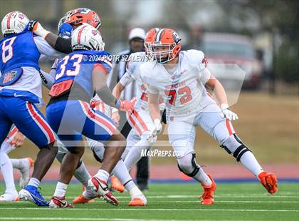 Thumbnail 1 in Duncanville vs. Bridgeland (UIL 6A D1 Football Quarterfinal) photogallery.