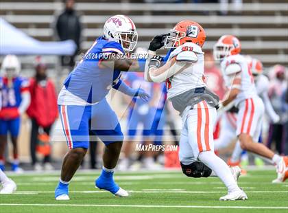 Thumbnail 3 in Duncanville vs. Bridgeland (UIL 6A D1 Football Quarterfinal) photogallery.