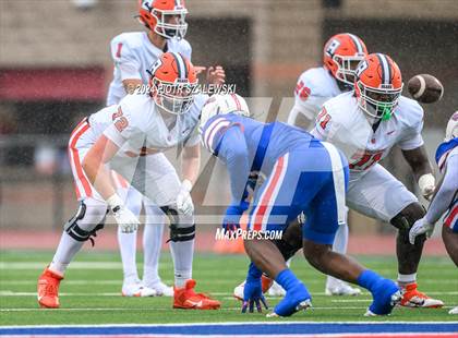 Thumbnail 1 in Duncanville vs. Bridgeland (UIL 6A D1 Football Quarterfinal) photogallery.