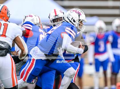 Thumbnail 1 in Duncanville vs. Bridgeland (UIL 6A D1 Football Quarterfinal) photogallery.