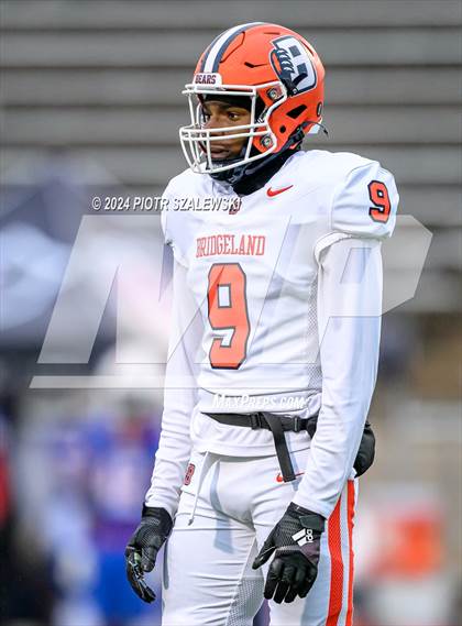 Thumbnail 2 in Duncanville vs. Bridgeland (UIL 6A D1 Football Quarterfinal) photogallery.