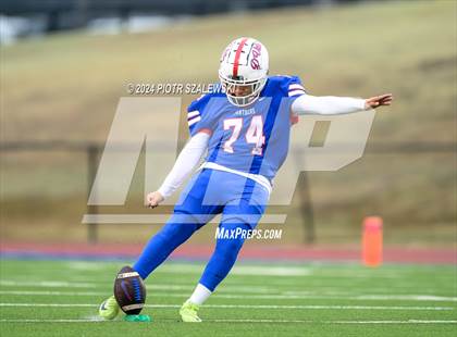 Thumbnail 2 in Duncanville vs. Bridgeland (UIL 6A D1 Football Quarterfinal) photogallery.