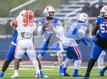 Thumbnail 1 in Duncanville vs. Bridgeland (UIL 6A D1 Football Quarterfinal) photogallery.