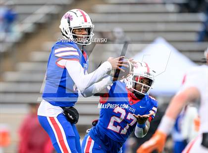 Thumbnail 3 in Duncanville vs. Bridgeland (UIL 6A D1 Football Quarterfinal) photogallery.