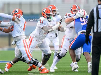 Thumbnail 1 in Duncanville vs. Bridgeland (UIL 6A D1 Football Quarterfinal) photogallery.