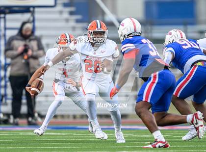Thumbnail 2 in Duncanville vs. Bridgeland (UIL 6A D1 Football Quarterfinal) photogallery.