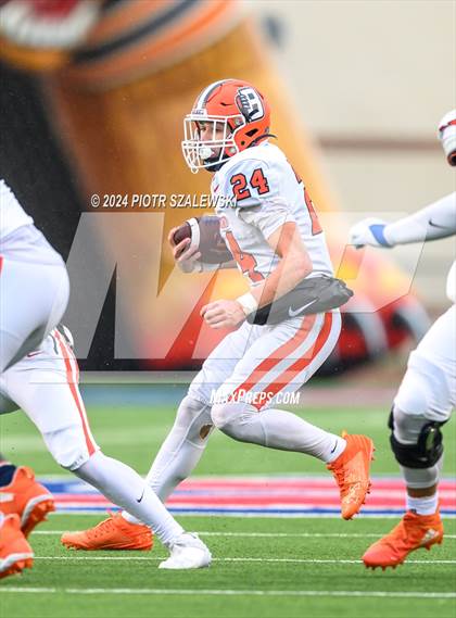 Thumbnail 3 in Duncanville vs. Bridgeland (UIL 6A D1 Football Quarterfinal) photogallery.