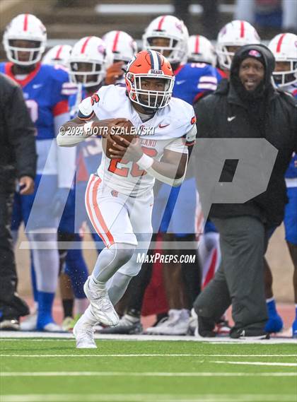 Thumbnail 1 in Duncanville vs. Bridgeland (UIL 6A D1 Football Quarterfinal) photogallery.