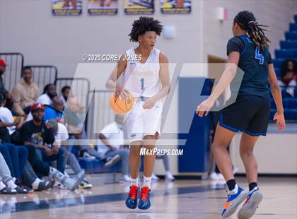 Thumbnail 1 in Newton vs McEachern (Georgia's Elite 8 Tip Off Classic) photogallery.