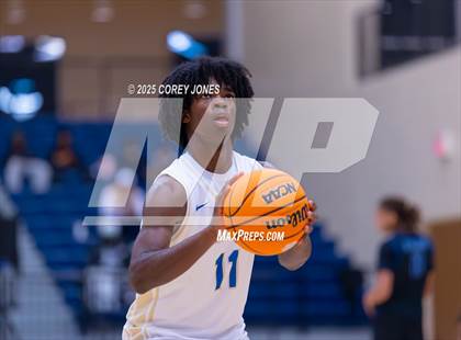 Thumbnail 1 in Newton vs McEachern (Georgia's Elite 8 Tip Off Classic) photogallery.