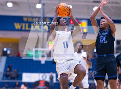 Thumbnail 2 in Newton vs McEachern (Georgia's Elite 8 Tip Off Classic) photogallery.