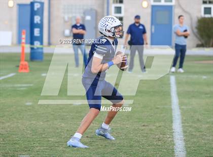 Thumbnail 3 in Cate vs Flintridge Prep photogallery.