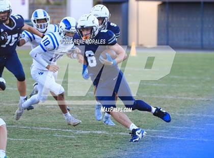 Thumbnail 2 in Cate vs Flintridge Prep photogallery.