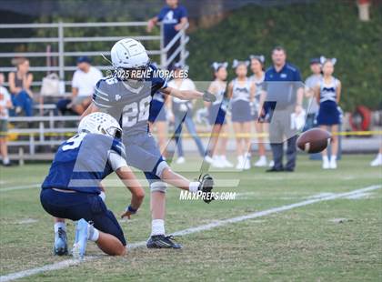 Thumbnail 3 in Cate vs Flintridge Prep photogallery.