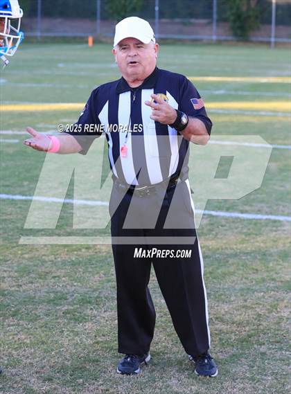 Thumbnail 3 in Cate vs Flintridge Prep photogallery.