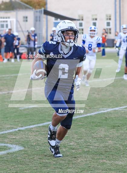 Thumbnail 2 in Cate vs Flintridge Prep photogallery.