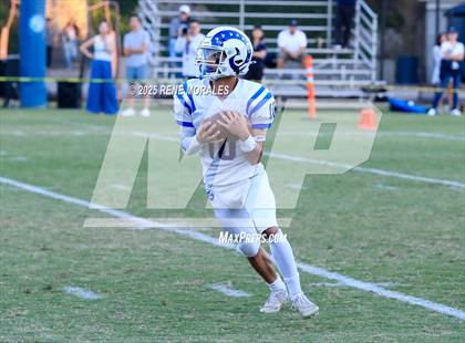 Thumbnail 2 in Cate vs Flintridge Prep photogallery.