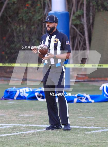 Thumbnail 1 in Cate vs Flintridge Prep photogallery.