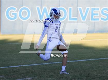 Thumbnail 3 in Cate vs Flintridge Prep photogallery.