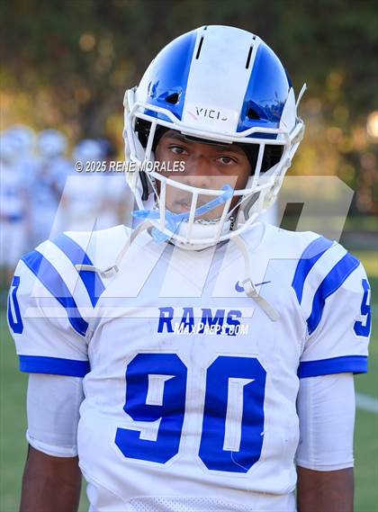 Thumbnail 3 in Cate vs Flintridge Prep photogallery.