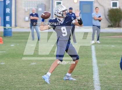 Thumbnail 1 in Cate vs Flintridge Prep photogallery.