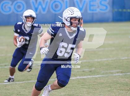 Thumbnail 3 in Cate vs Flintridge Prep photogallery.