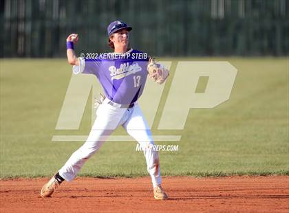 Thumbnail 2 in Ascension Catholic vs. Riverside Academy (LHSAA 1A Regional Playoff) photogallery.